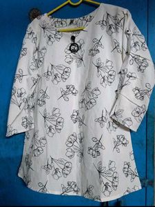 Stylish Women's tops