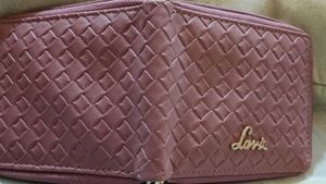 Stylish Lavie Wallet