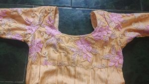 Elegant Embroidered Kurta
