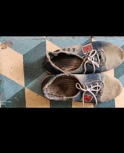 3 Pairs Shoes And (3) Pair Slippers ❤