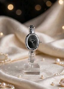 Cartier( COPY )Women's Gold Diamond Watch kada sty