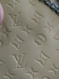 Stylish Beige Shoulder Bag with Chain Detail