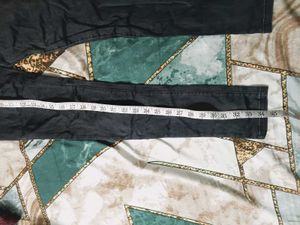 Classic Black Skinny Fit Pants