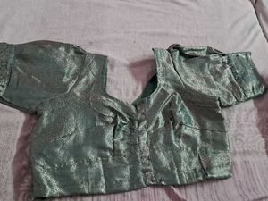 💃💃Green Brocade Blouse