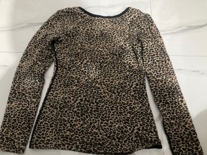 winter Leopard Print Long Sleeve Top