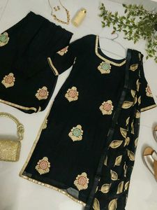 Elegant Black Kurta Set with Dupatta🖤✨