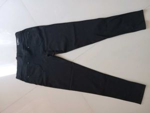 strachable Pant