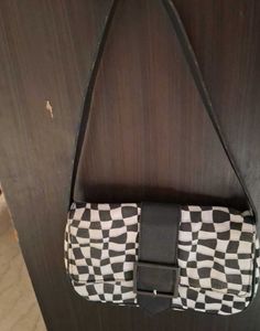 Forever 21 Shoulder Bag