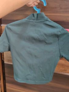 Green Crop Top with Zipper Detail