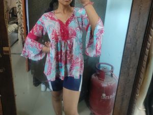Peplum Top Combo Umbrella Sleeve .