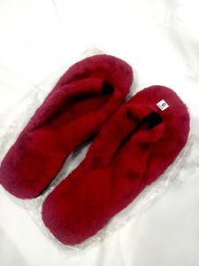 Cozy Red Faux Fur Flip Flops