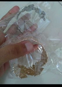 Charming Daisy Flower Bracelet