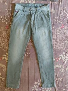 Light Wash Distressed Jeans