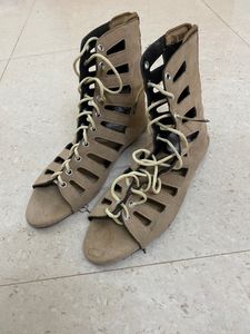 Beige tie-up flat sandals
