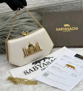 LIMITED EDITION SABYASACHITAJ CLUTCH*BOX STYLE CLU
