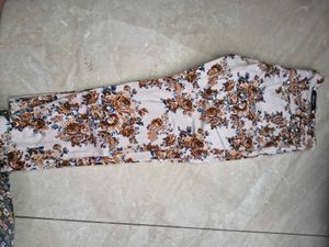 Floral Print capri heavy material