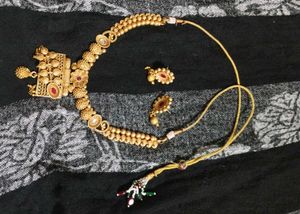 Mat finish Jewellery Set And 3 Pendent Se