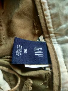 Gap Slim-fit Capri