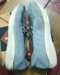 Comfortable Knit Sneakers