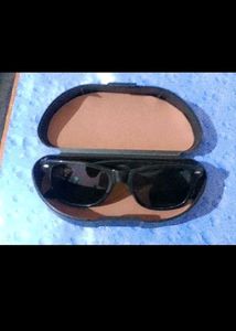 Classic Black Sunglasses