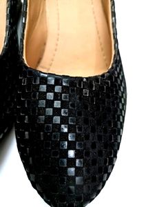 Black Jutti