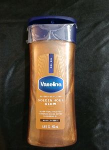Vaseline Golden Hour Glow Shimmering Oil