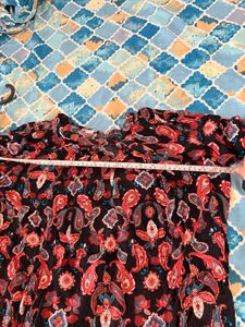 Chic Paisley Print Long Sleeve Top