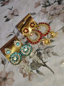Stunning Ethnic Earrings Set
