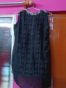 Stylish Black Top