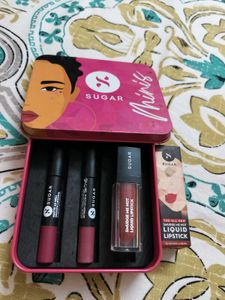 SUGAR Mini Lipstick Set ( only swached)