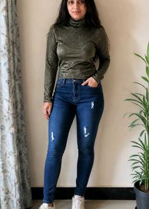 Sparkly Gold Mock Neck Top with jeans