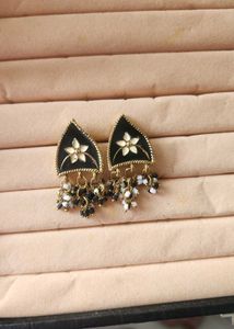 Elegant Black & White Floral Dangle Earrings