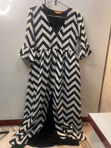 Black And White Stripped 2 Piece Kurta 🖤🤍