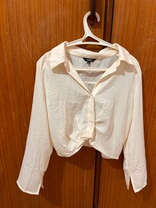 Nuon Chic Cream Ruched Crop Shirt