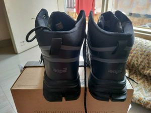 LIBERTY New With Tag Leather Boots (44)
