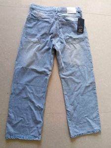Light Wash Wide Leg Jeans