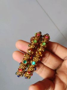 Fancy Kundan bangles