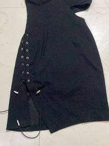 Padded Sweetheart Black Dress