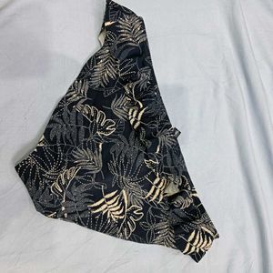 Stylish Bikini⚛️ Bottom with Tropical Print