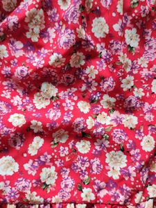 Chic Floral Print V-Neck Dress