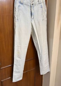 Ice Blue Light Wash High Waisted Jeans