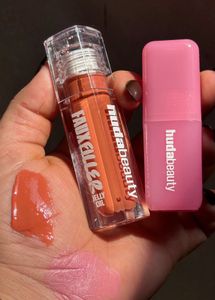 Huda Beauty Faux Filler cheeck & lip Duo