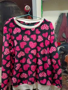 Heart Print Long Sleeve Top