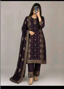 Embroidered slik Kurta Set with Dupatta