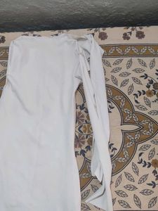 Elegant white bodycon dress