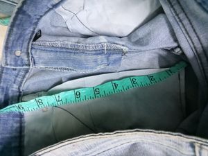 Jeansss