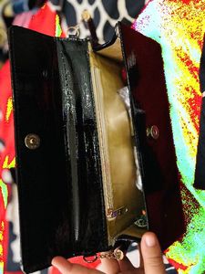 Chic Black Croc Embossed Clutch