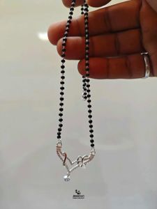 Elegant Pure Silver Mangalsutra with Intricate Des