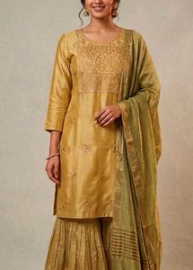 Elegant Embroidered Kurta Set with Dupatta