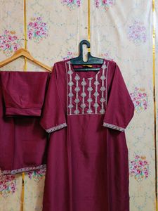 🇳🇿💫❤️Elegant Maroon Kurta Set with Dupatta